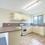 12 Windsor St, Hermit Park, QLD 4812 Australia