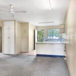 12 Windsor St, Hermit Park, QLD 4812 Australia